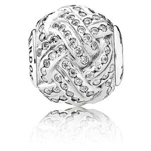 Pandora Essence Friendship Charm